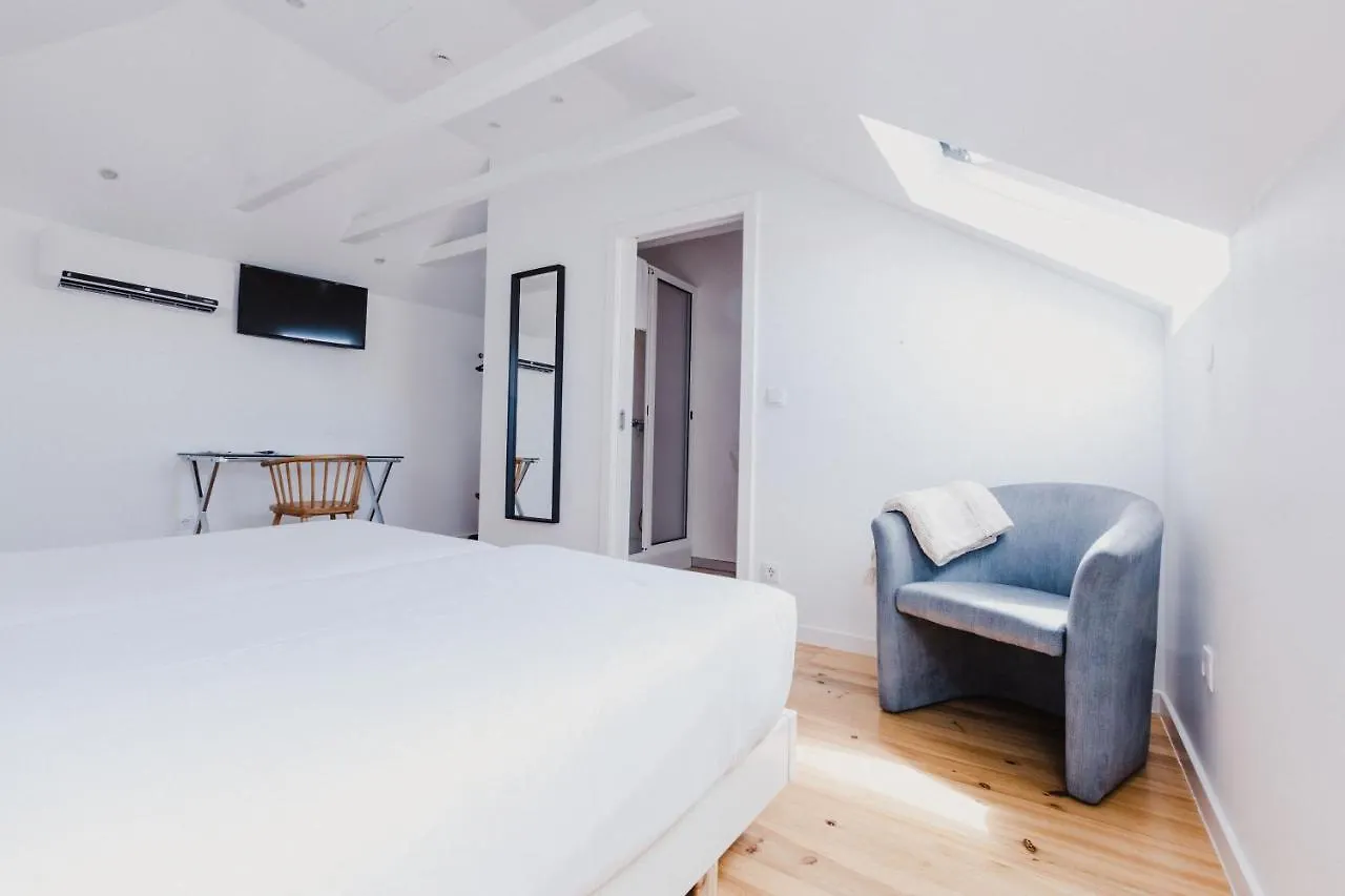 Jaca Hostel Funchal Фуншал